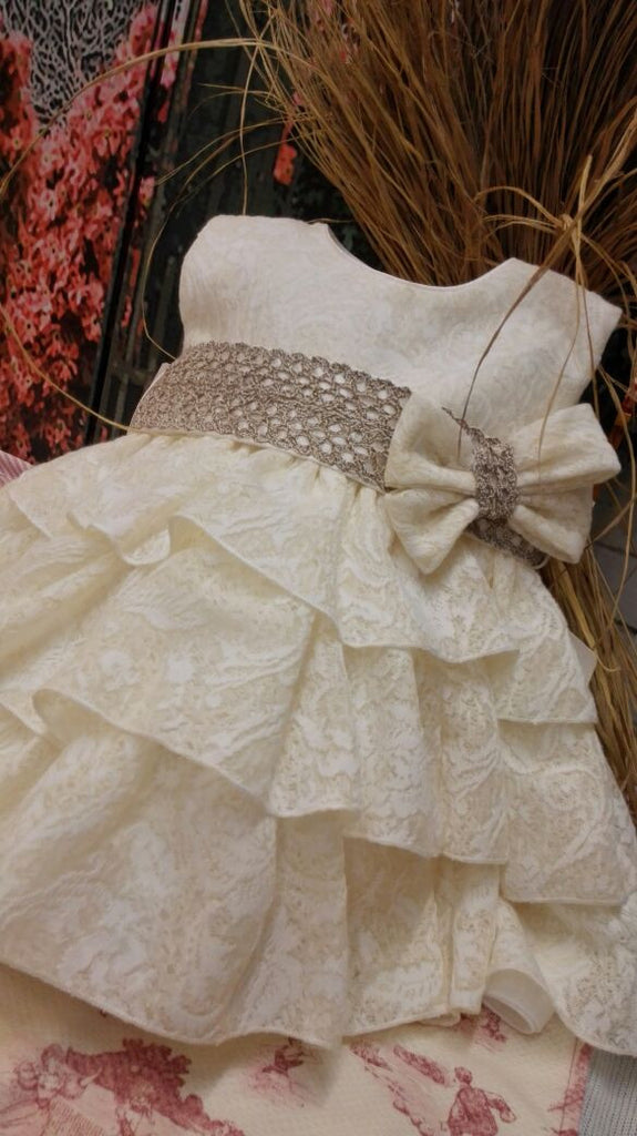 VESTIDO BAUTIZO en muselina brocado en beige